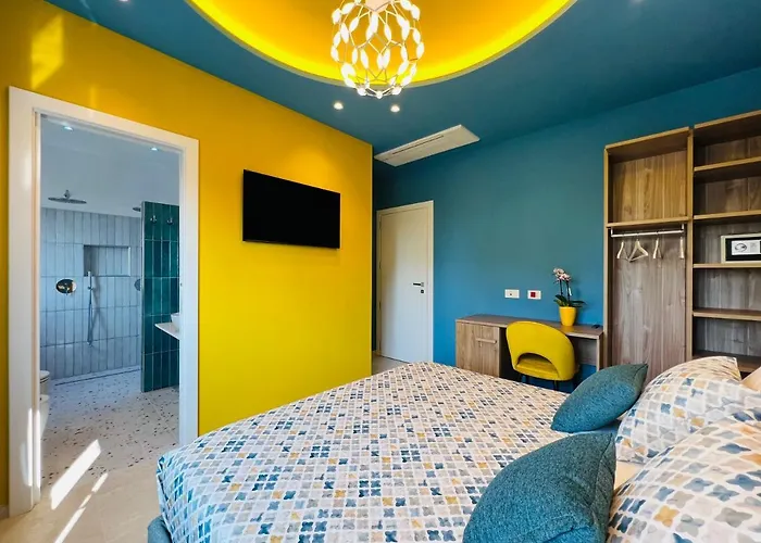 Guest house Yourhome - Lucrezia 4*