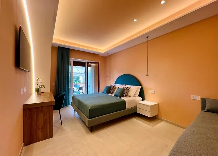 Yourhome - Lucrezia Guest house 3*